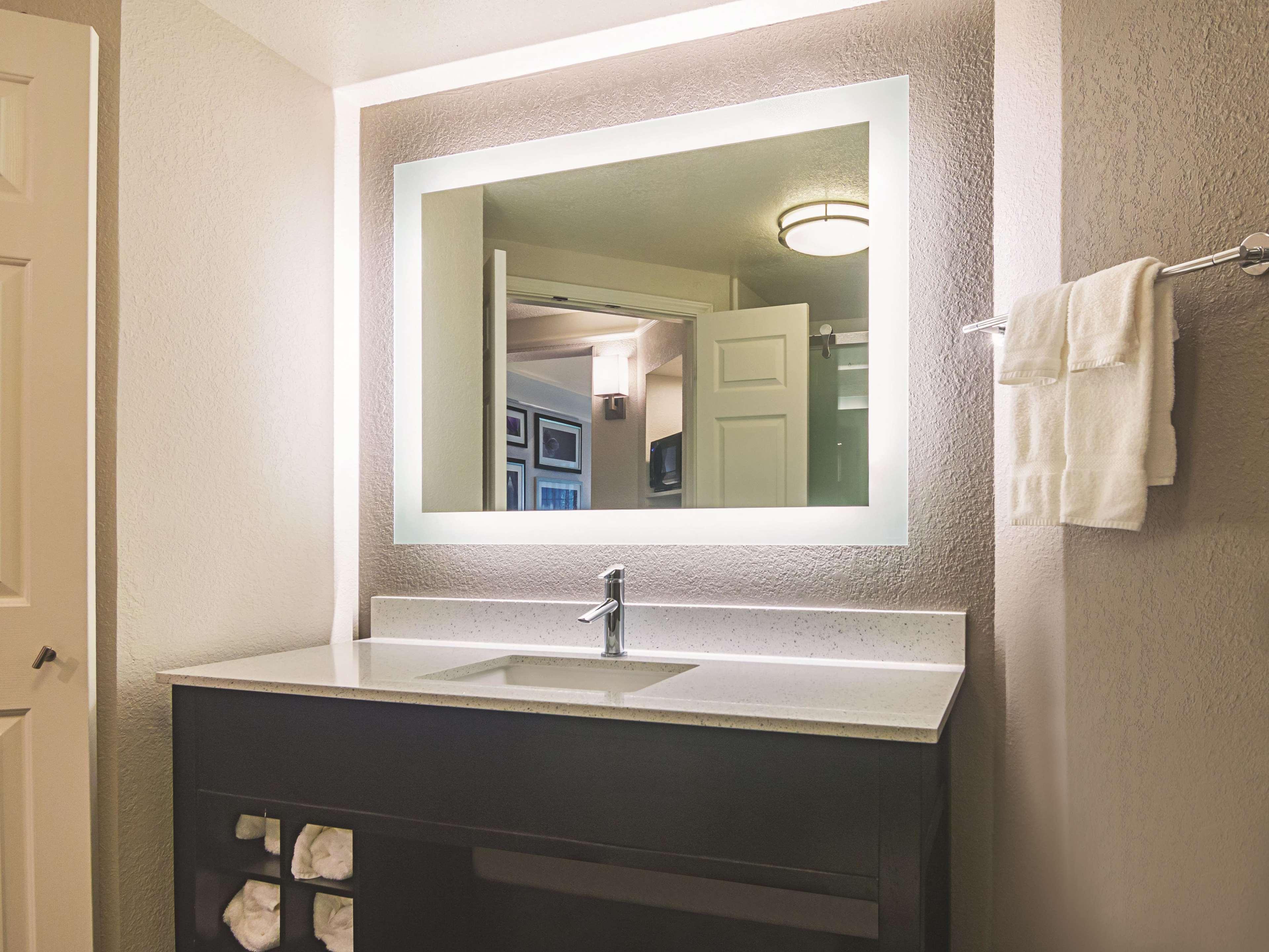 La Quinta By Wyndham Oklahoma City - Nw Expwy Ngoại thất bức ảnh