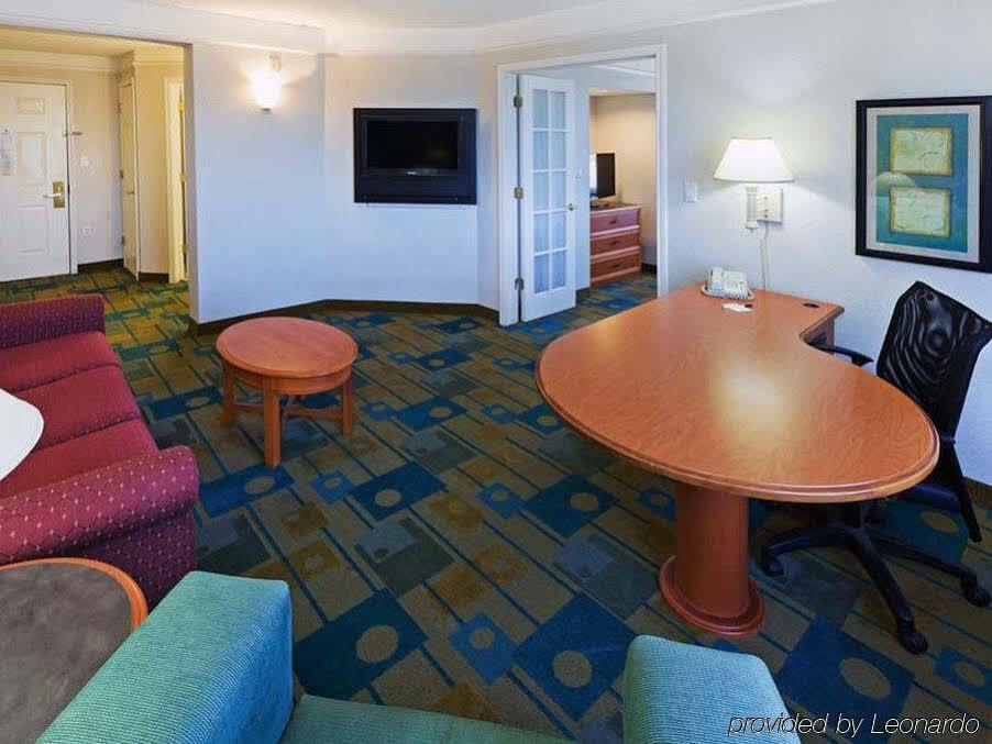 La Quinta By Wyndham Oklahoma City - Nw Expwy Ngoại thất bức ảnh